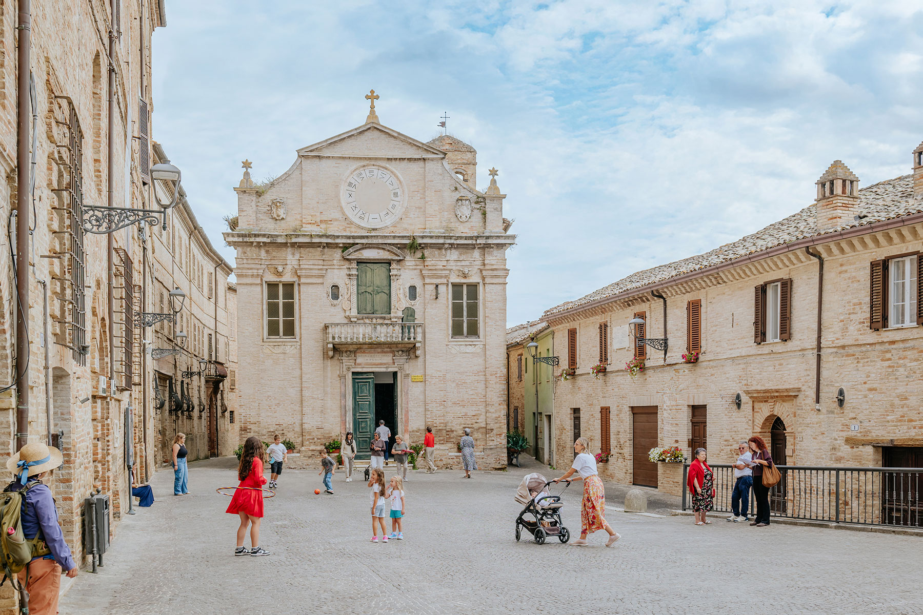 Montalto delle Marche: tour guidato a piedi alla scoperta del borgo